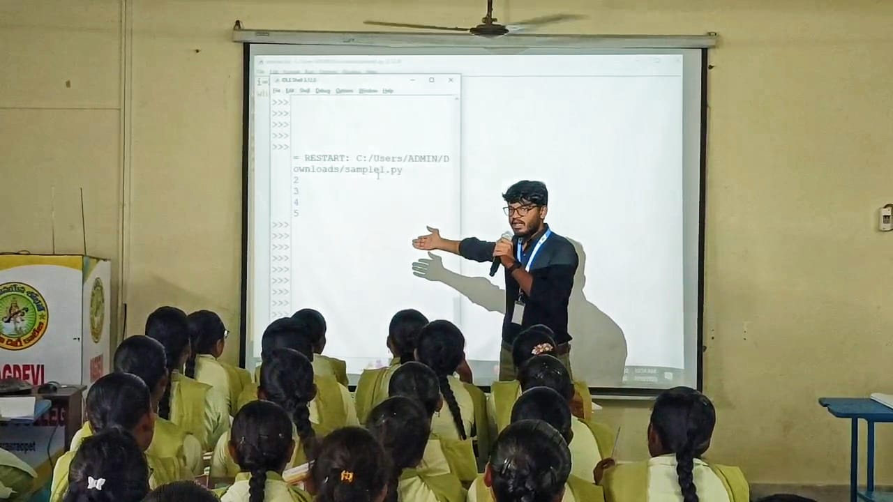 Programming class instruction